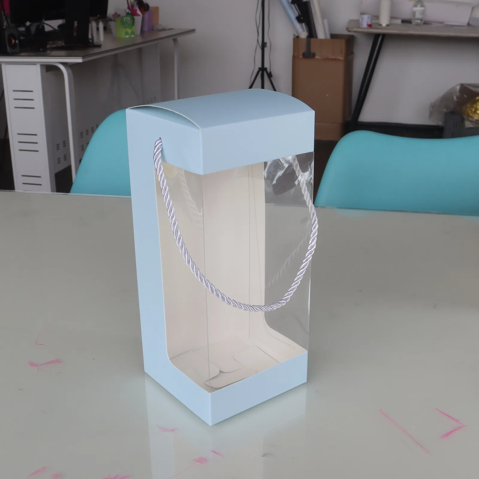 Caja Vertical PET Cordón Torcido